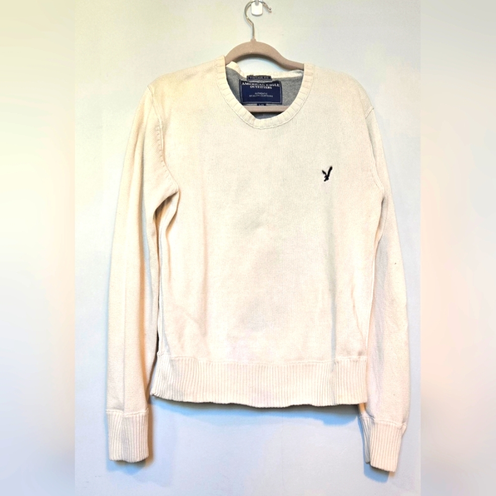 4 for $30 🌈 American Eagle Vintage Fit Cream Sweater size LG
